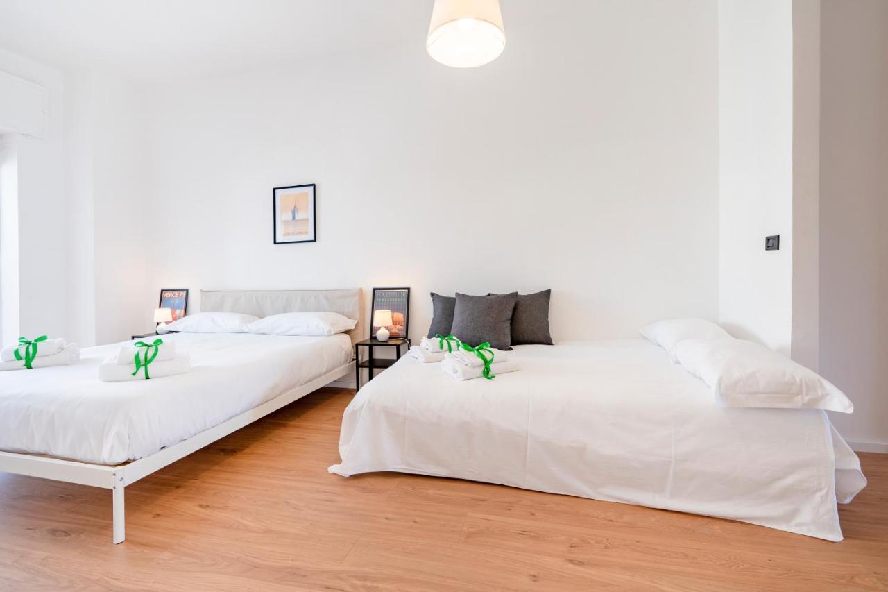 Central & Elegant Loft - With Balcony Bari Exterior photo